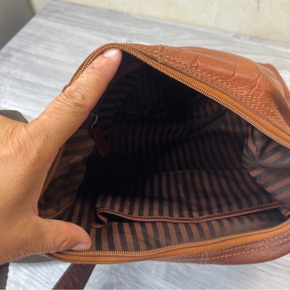 Jack Georges Brown Buffalo Leather Voyager Zip Crossbody Bag w/ Canvas Strap - Picture 15 of 16